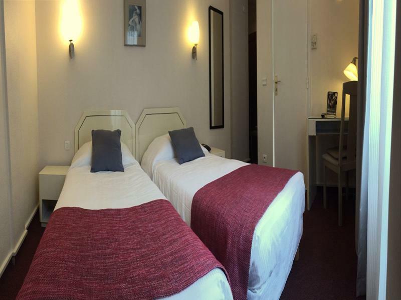 Casa Serena Paris Hotel Buitenkant foto